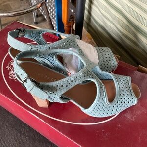Apepazza Blue Suede Heels Size 10 NWOB